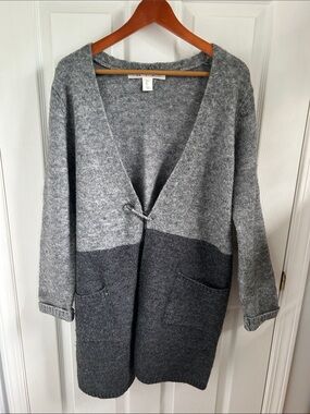 Max Studio Two-Tone Gray Open Cardigan